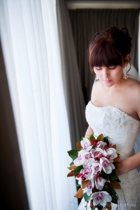 Bride brisbane wedding mantra beautiful brides bouquet